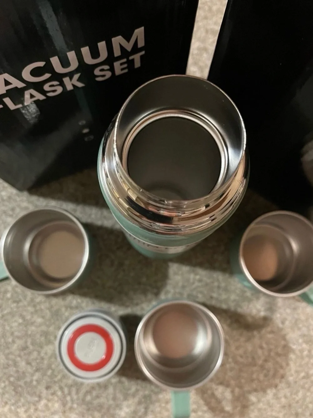 Gray 500ml Vacuum Bottle with Three Matching Cups